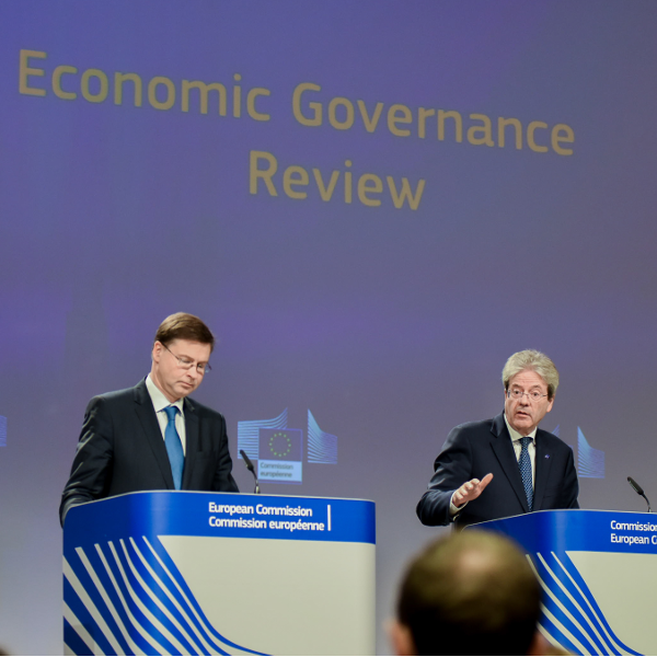 Conferência de Imprensa: Comissários europeus Dombrovskis e Gentiloni