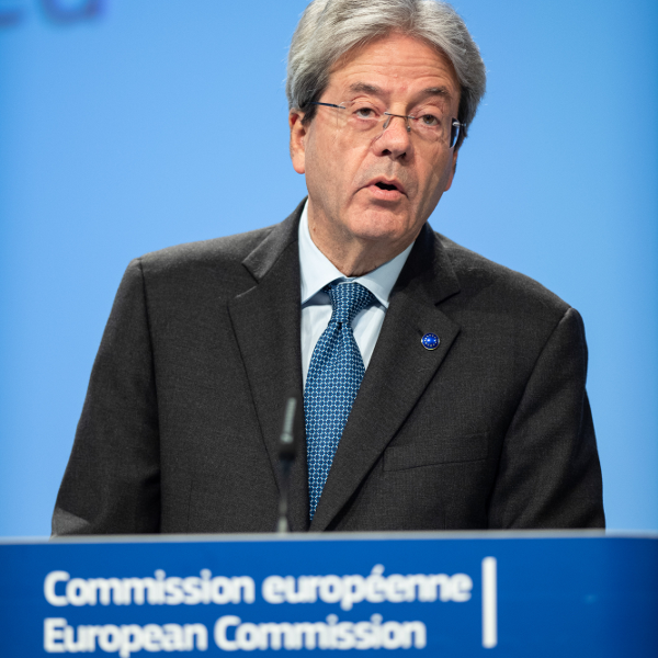 Paolo Gentiloni, Comissário europeu responsável pela Economia