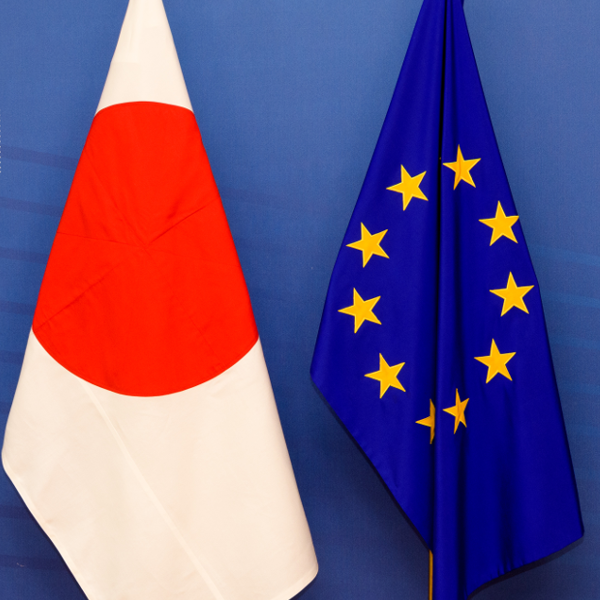 Bandeiras UE-Japão