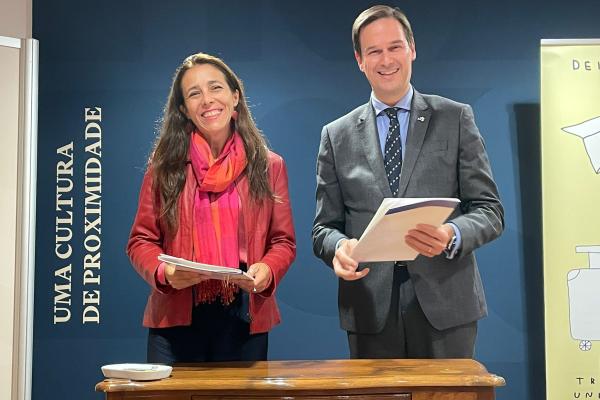 assinatura do Acordo de Parceria que conta com a participação de Sofia Moreira de Sousa
