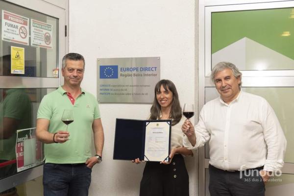 Cerimónia de entrega do certificado que atribui à região vitivinícola Terras da Beira o selo de Indicação Geográfica Protegida da UE
